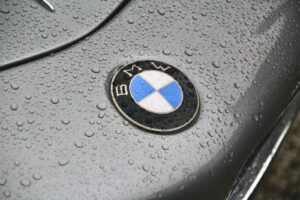 a close up of a bmw emblem on a car-moolavio